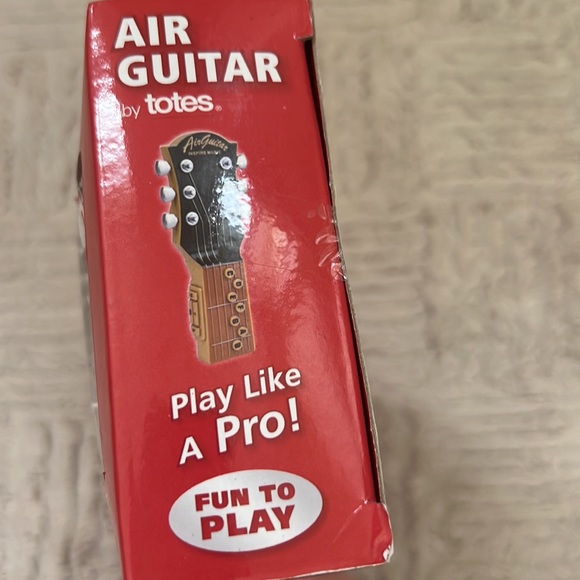 Air Guitar by Totes - With Lights Infrared Guitar String lights up when played - Picture 13 of 16